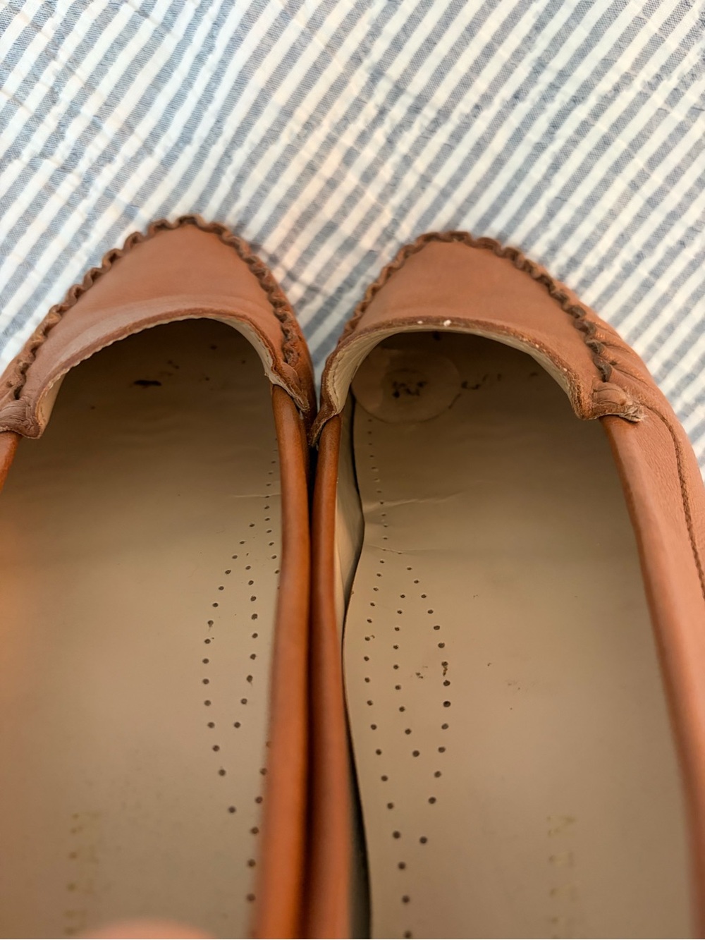 Women’s Cole Haan Tan Leather Moccasin Loafers - Picture 5 of 5